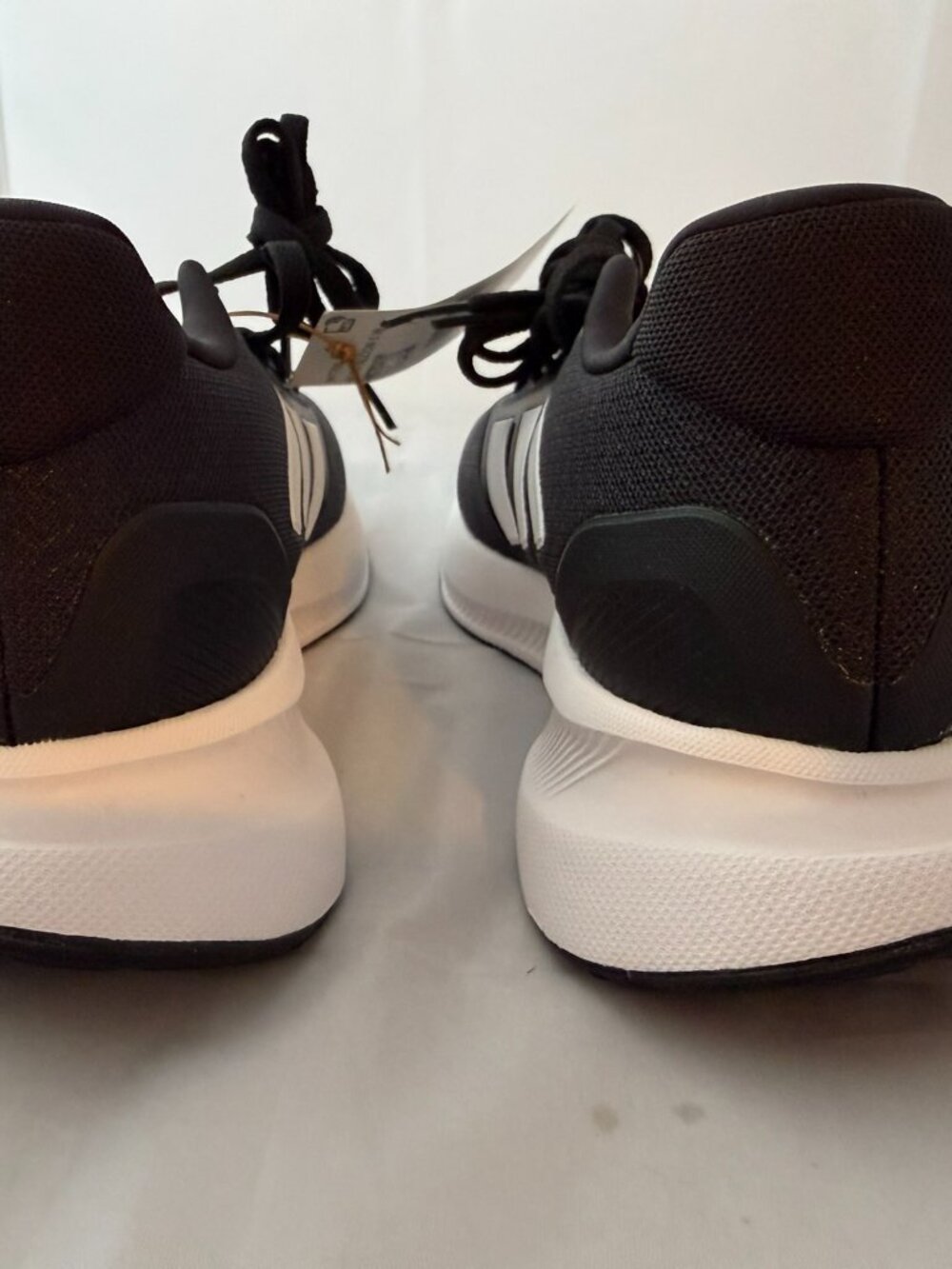 adidas Women's Runfalcon 5 Running Shoes Black/White Women Size 8 NIB - Picture 6 of 8